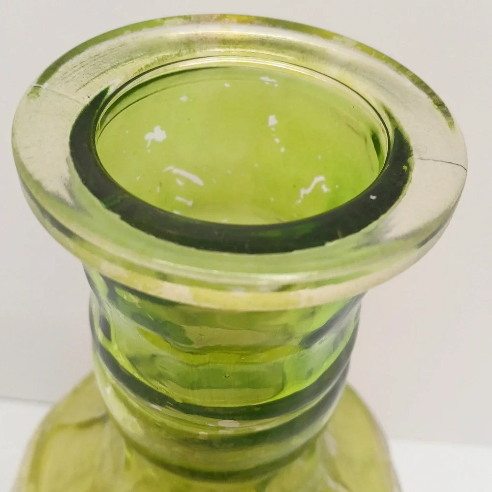 VTG Art Decorative Large Roman Glass Green Vase Diamond Cut Pattern Retro Decor